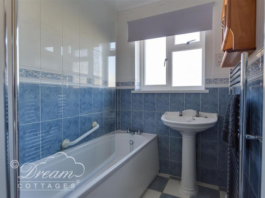 Hillview Bungalow Burton Bradstock Zewnętrze zdjęcie